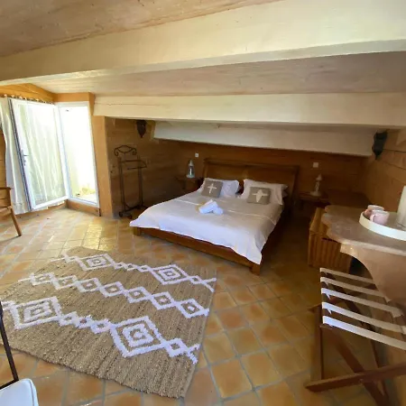 Hotell Casita Puygiron